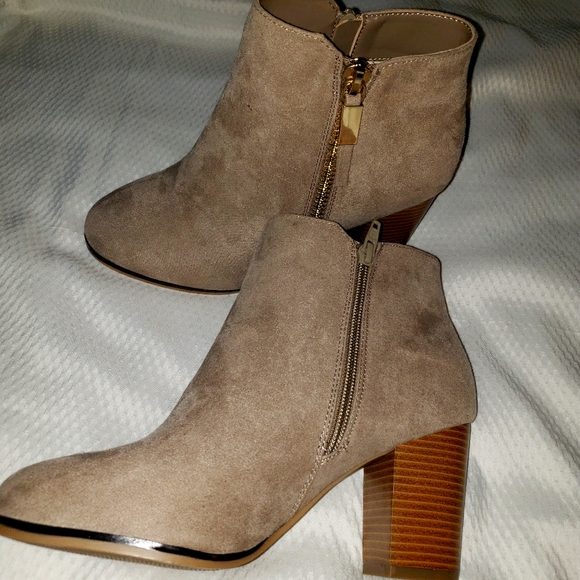 Kohl's Shoes Womens Booties Poshmark
